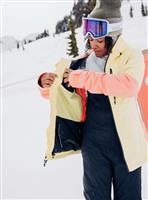 Women's [ak] Upshift GORE-TEX 2L Jacket - Buttermilk / Reef Pink